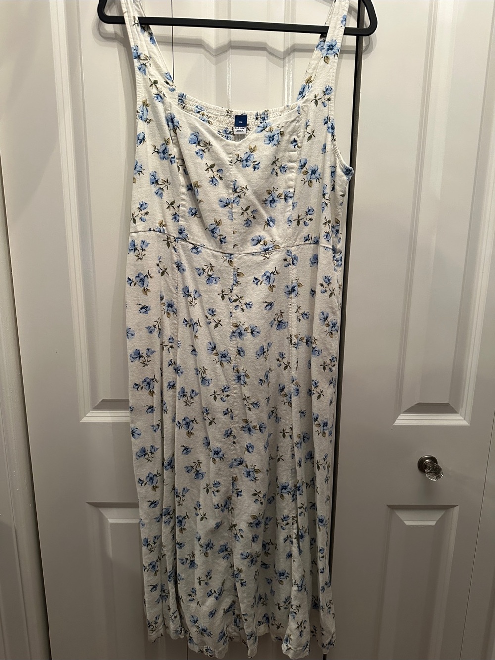 Old Navy White Midi Dress with Blue Floral Print XL